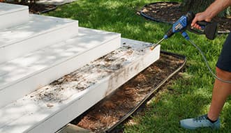 Turbo Jet® HydroX5® cleaning a deck